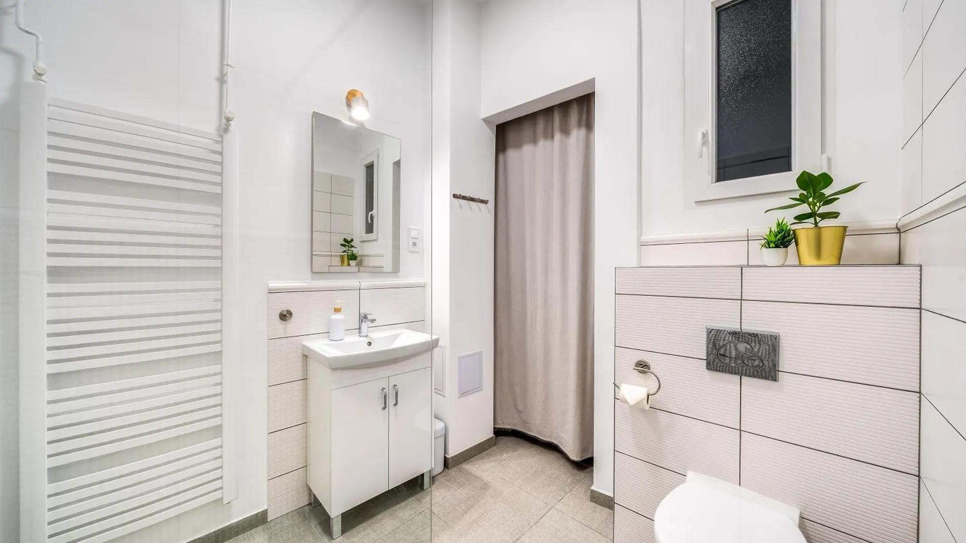 Apartment Klauzal Home By Stn Budapest